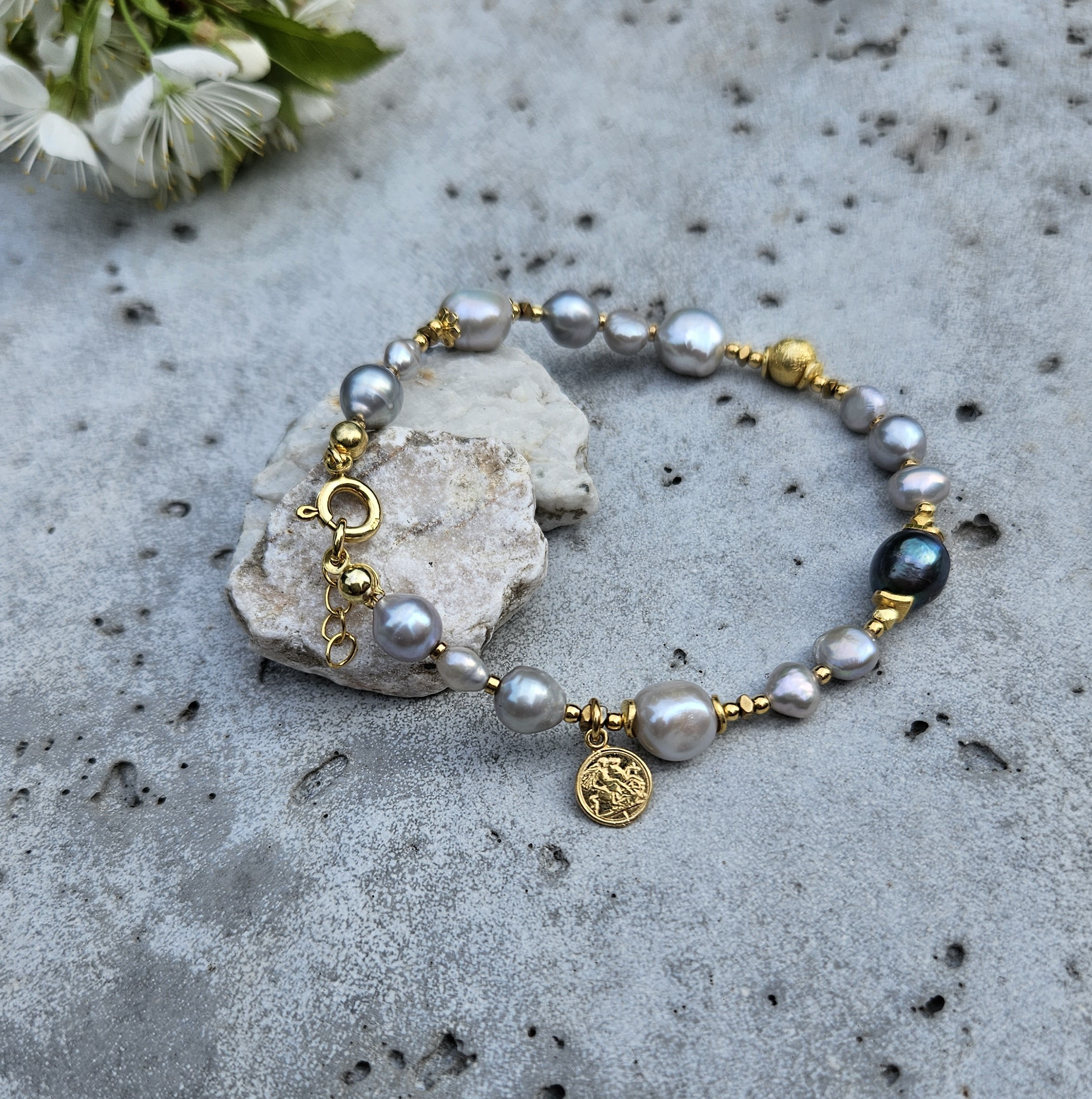 Bransoletka perła szara - obrazek 2