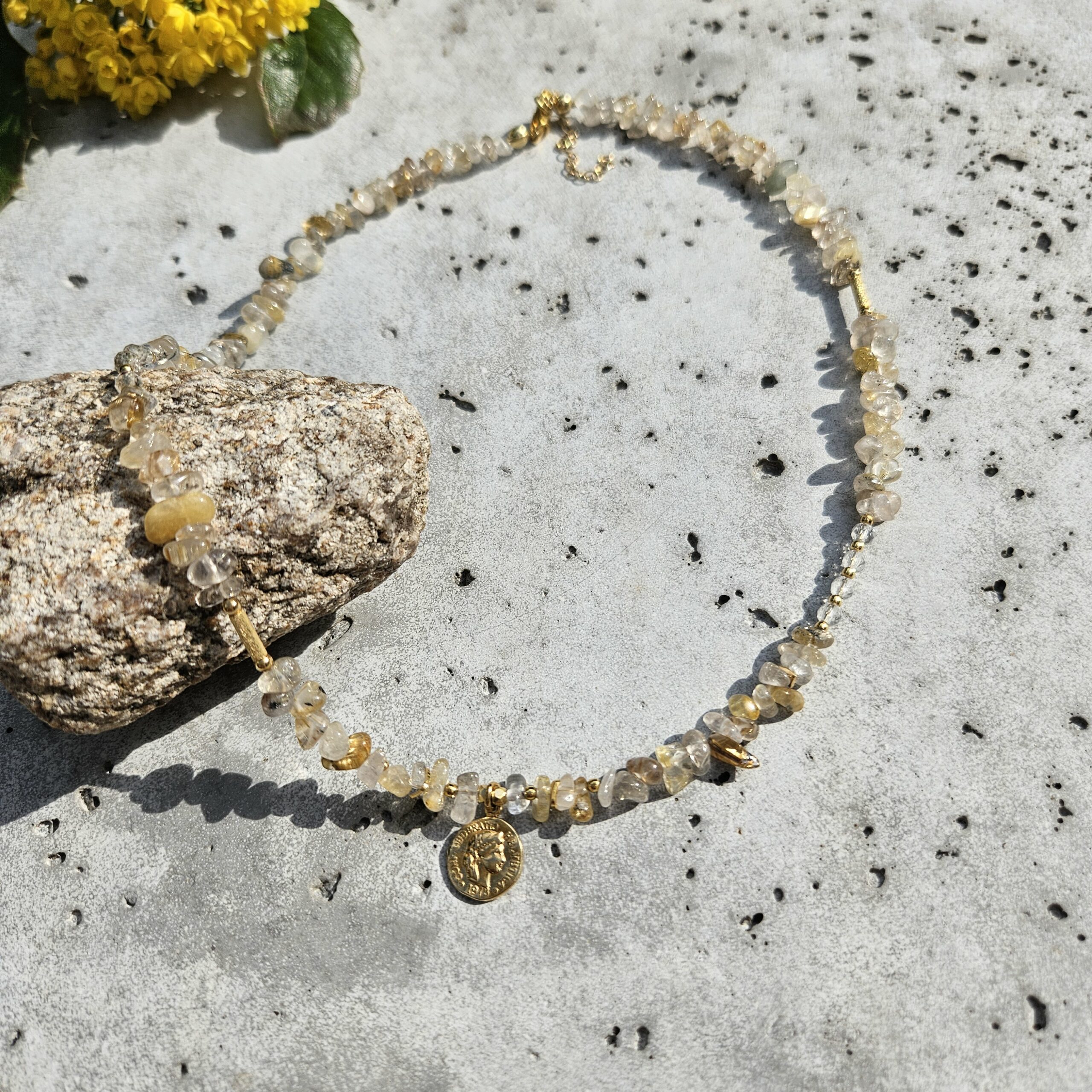 Naszyjnik kwarc z rutylem monetka - obrazek 4