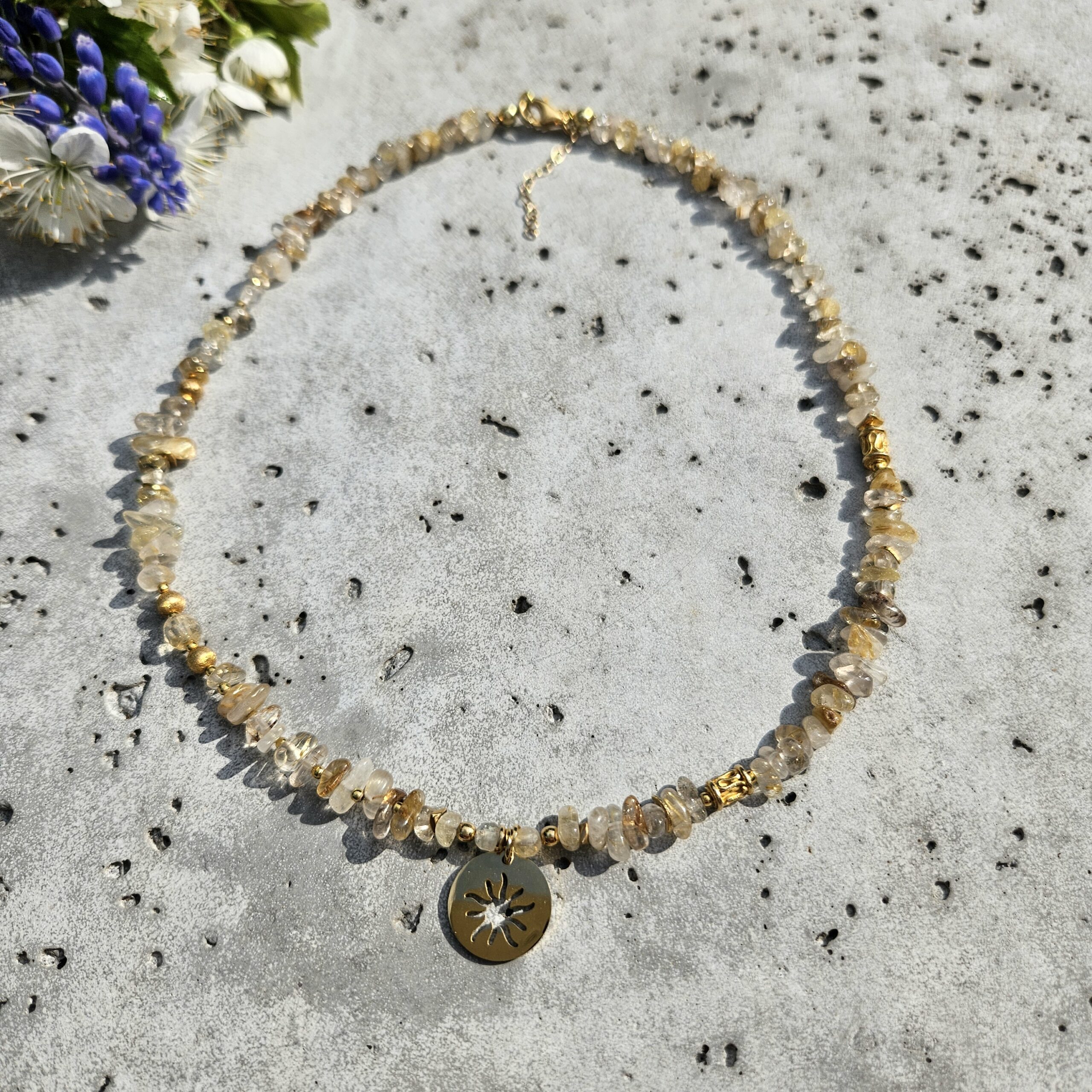 Naszyjnik kwarc z rutylem słońce - obrazek 3