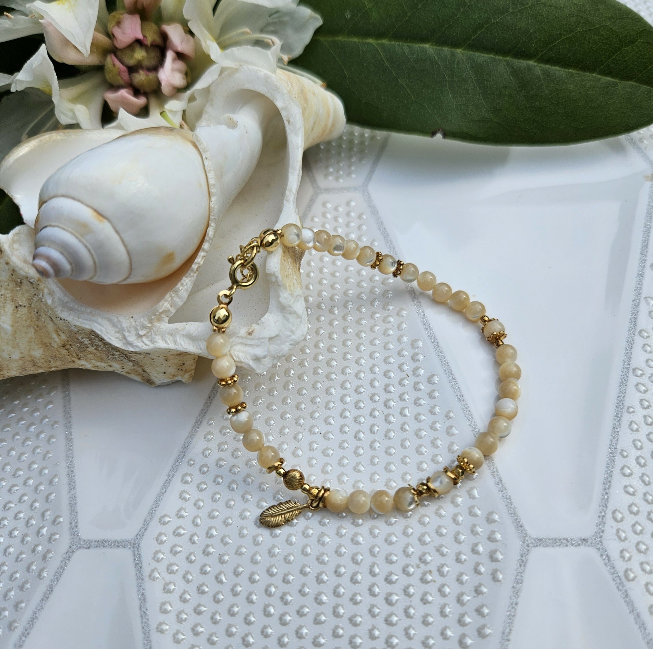 Bransoletka masa perłowa kremowa