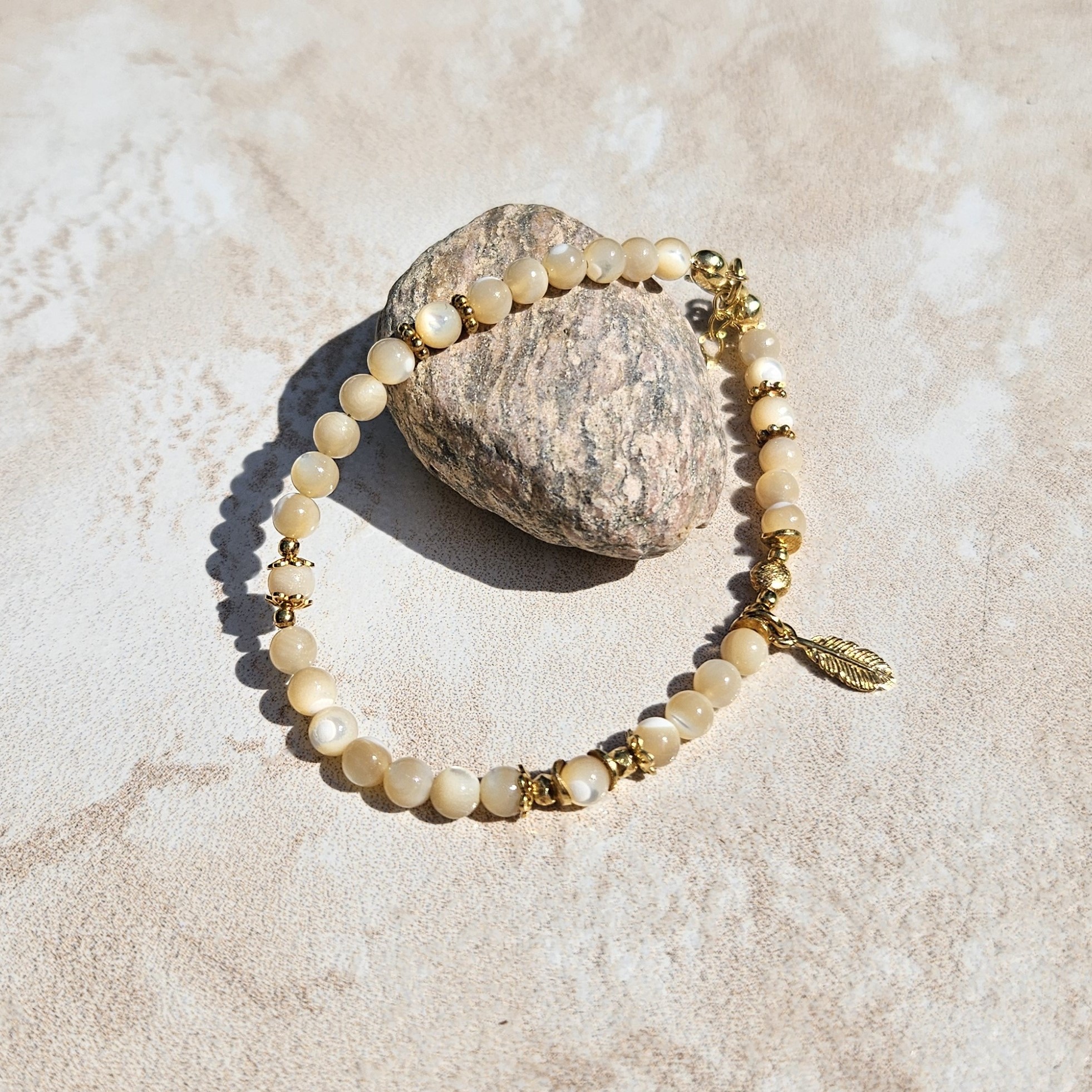 Bransoletka masa perłowa kremowa - obrazek 2