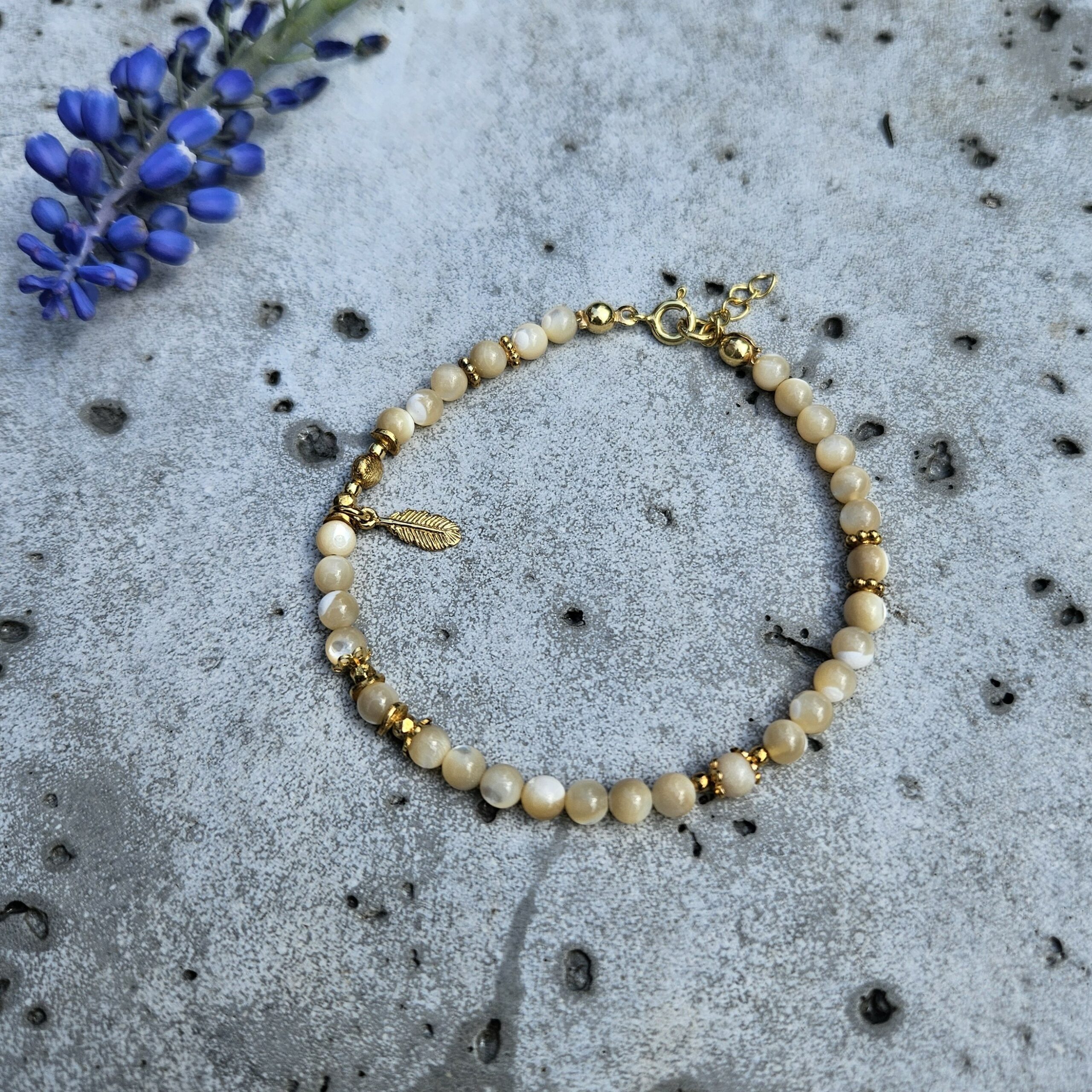 Bransoletka masa perłowa kremowa - obrazek 3