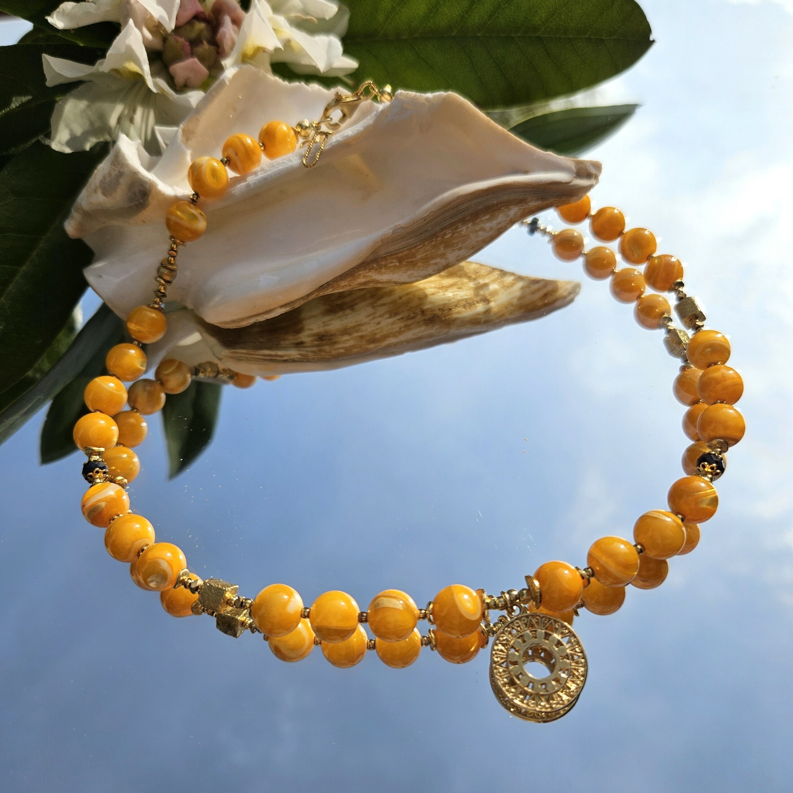 Naszyjnik masa perłowa pomarańczowa - obrazek 2